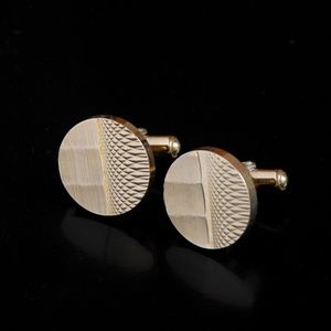 Vtg Round Spiral Etched Gold Tone Cufflinks